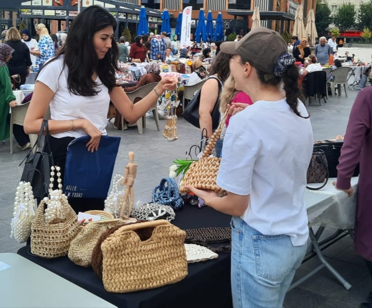 El Emeğiyle Kurulan Bir Hayal: ElmHandmade