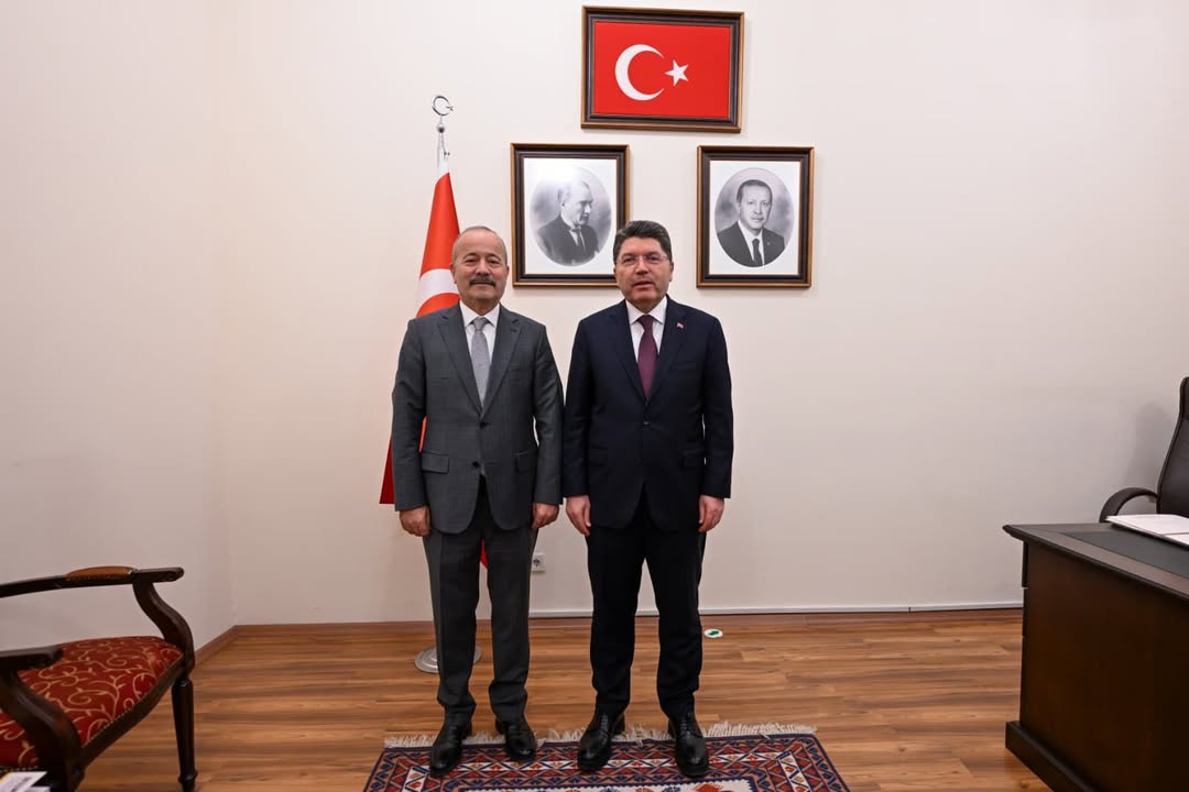 Afyonkarahisar Milletvekili Mehmet Taytak'ın Adalet Bakanı Yılmaz Tunç'u Ziyareti