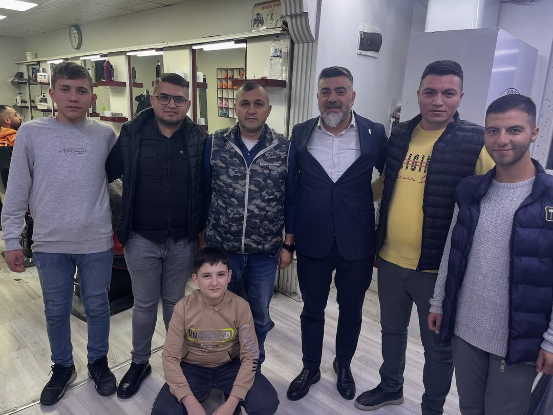 Afyonkarahisar Muhtarlar Derneği Başkanı Suat Uygur'dan Esnaf Ziyareti