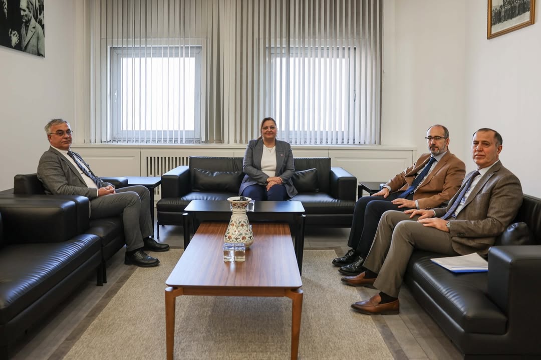 Afyonkarahisar İl Sağlık Müdürü ve Devlet Hastanesi Başhekimi Görüş Alışverişinde Bulundu