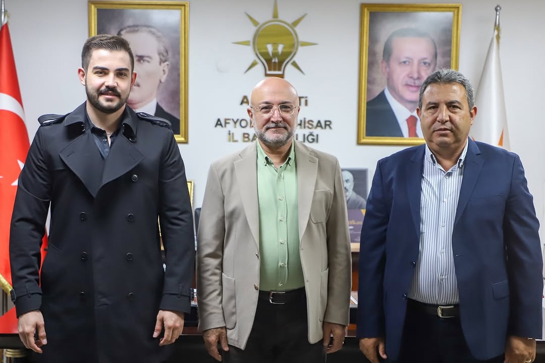 Evim Yapı A.Ş. Yönetim Kurulu Başkanı Erol Cengiz ve Oğlu Soner Cengiz'i Misafir Ettim