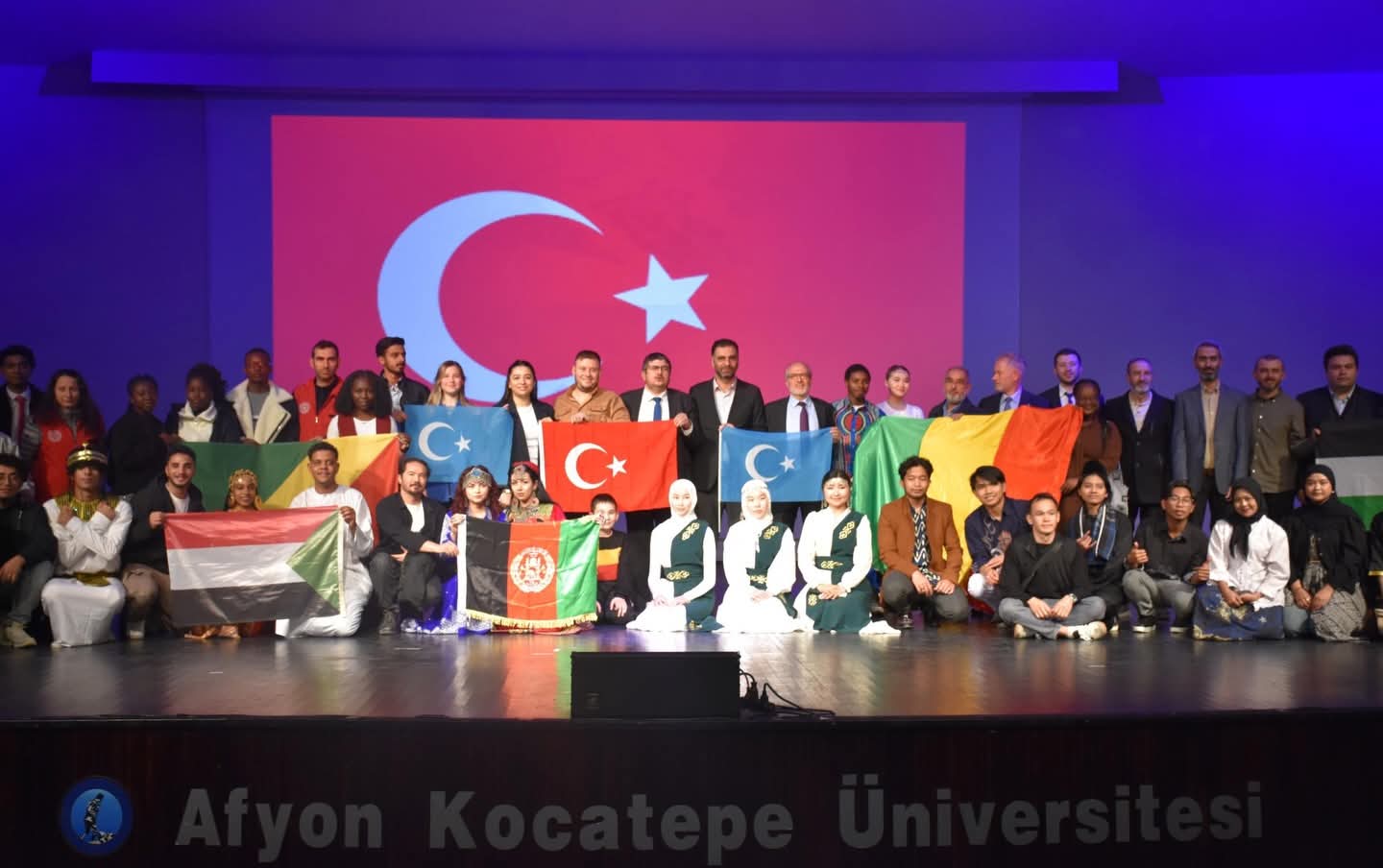 Uluslararası Kültür Buluşması Genç Ofislerde Coşkuyla Gerçekleşti