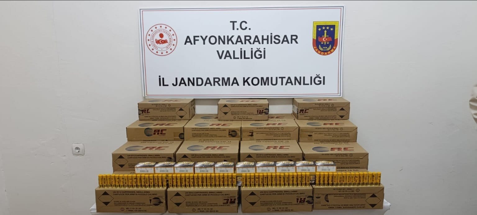 Afyonkarahisar İl Jandarma Komutanlığı Kaçak Mühimmat Operasyonu