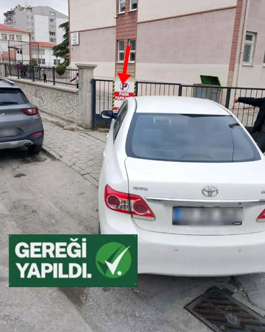 Afyonkarahisar Emniyet Müdürlüğü'nden Önemli Duyuru: Hatalı Parka Ceza Kesildi!