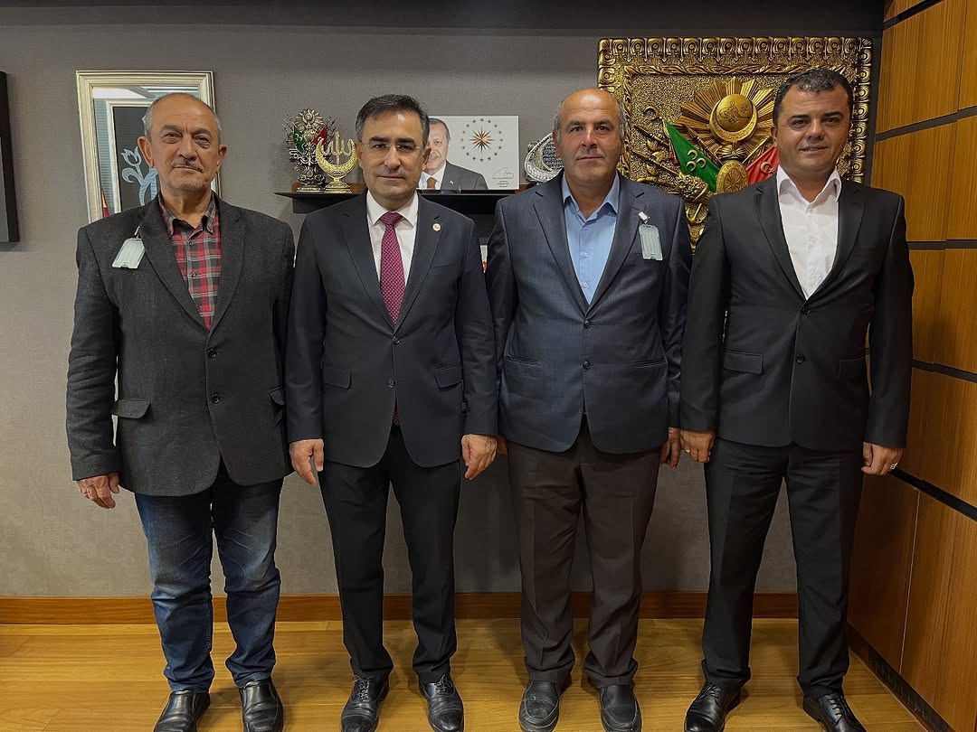 Eber Köyü Muhtarı, Sulama Kooperatifi Başkanı ve Hemşehrimiz Gazi Meclisinde Misafir Edildi