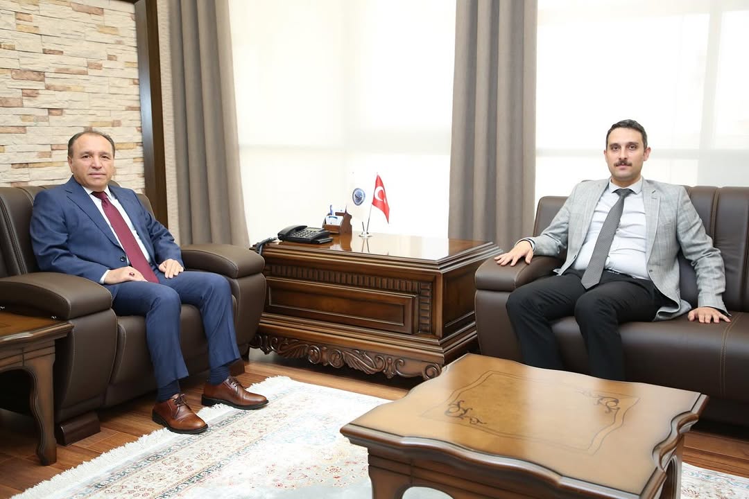 Afyonkarahisar İdare Mahkemesi Başkanı İslam Kaya'nın Rektörümüz Prof. Dr. Mehmet Karakaş'a Yaptığı İade Ziyareti