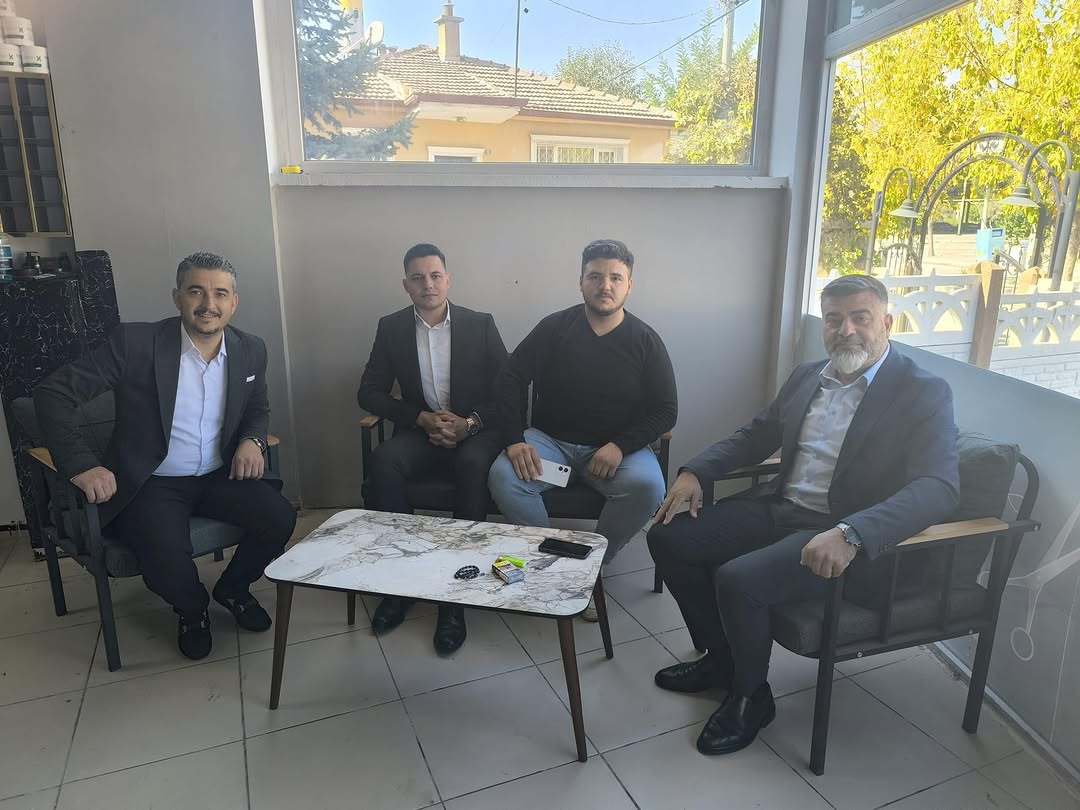 Afyon Berberler ve Kuaförler Esnaf Odası Başkanı Suat Uygur'dan Ziyaret Duyurusu