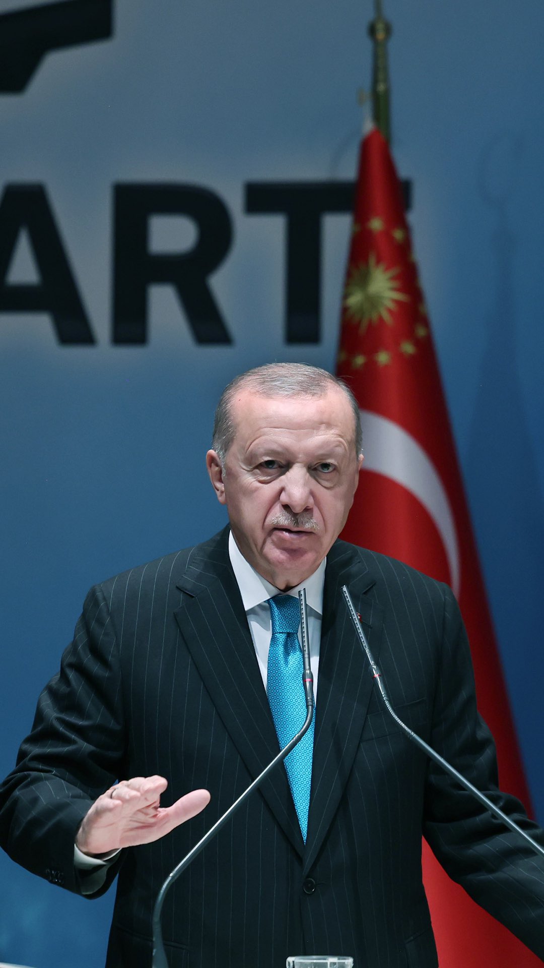 Türkiye Cumhurbaşkanı Erdoğan: Batı başkentlerinde yoldaşlarına yuhalatmanın adı siyaset değildir