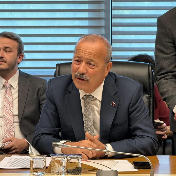 Afyonkarahisar Milletvekili Mehmet Taytak'tan TBMM Tarım, Orman ve Köyişleri Komisyon Toplantısından Fotoğraflar