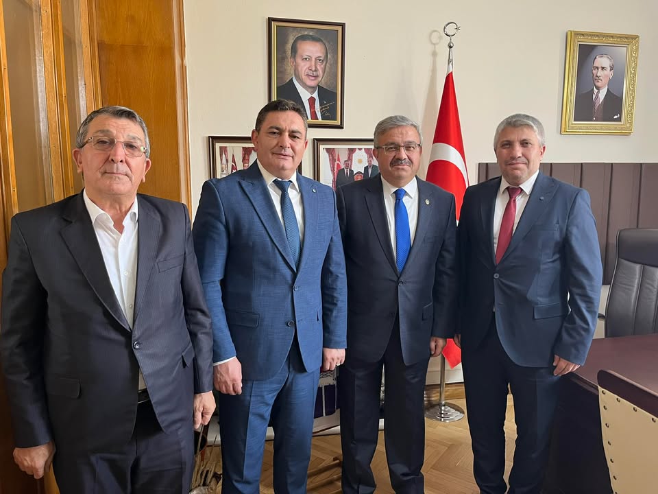 TBMM'de Çobanlar İlçe Başkanı ve Belediye Başkanı Ağırlandı
