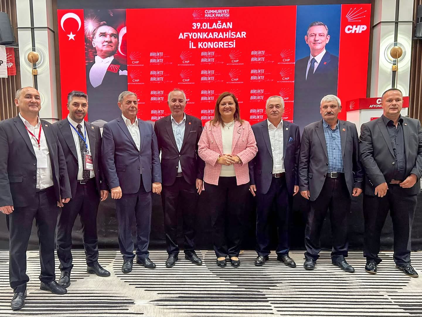 CHP Afyonkarahisar İl Kongresi Sonuçlandı: Hasan Karadeniz İl Başkanı Seçildi