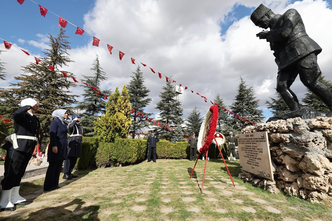 Afyonkarahisar Valiliği'nin 29 Ekim Cumhuriyet Bayramı Kutlamaları