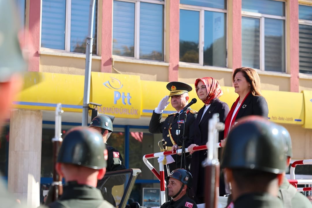 Afyonkarahisar Valiliği'nin Cumhuriyet Bayramı Kutlamaları