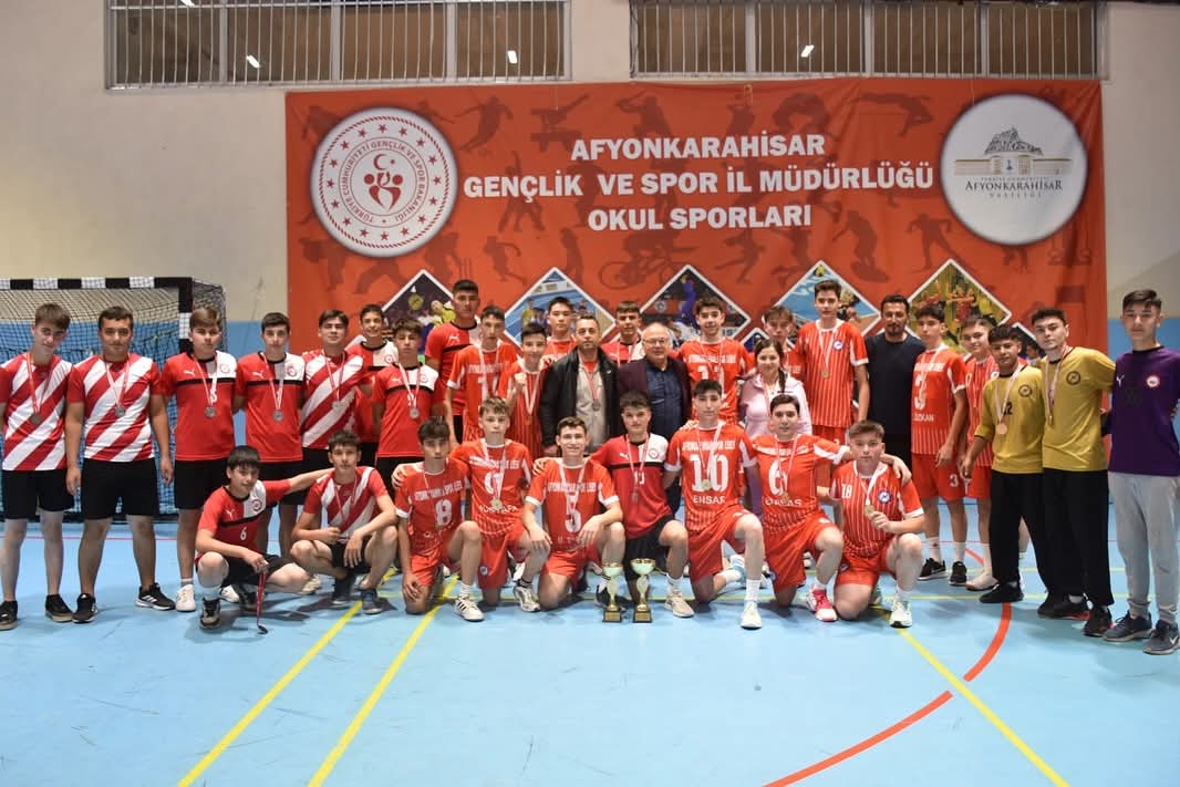 Afyonkarahisar Spor Lisesi Okul Sporları Gençler Hentbol Müsabakaları Birincisi