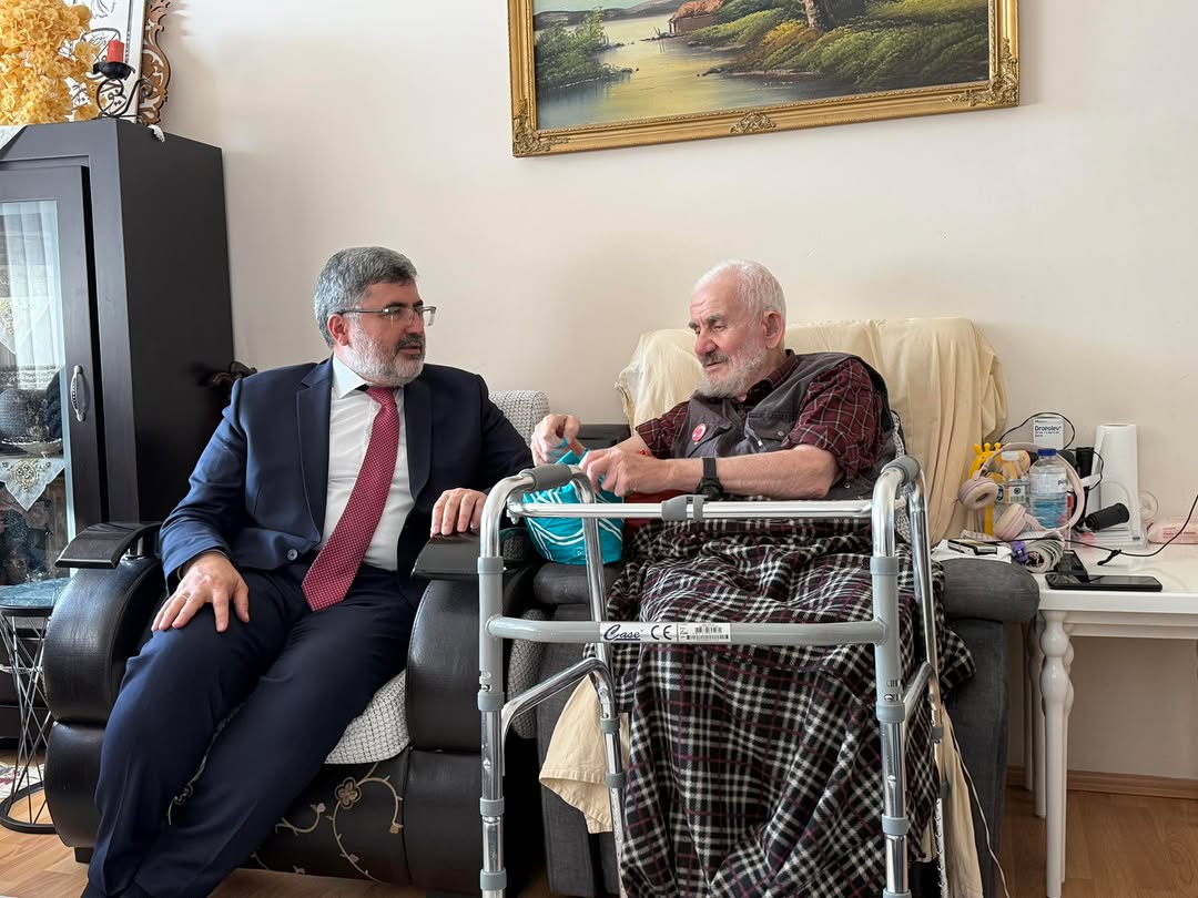 Afyonkarahisar'da Yıldırım Amca'ya Geçmiş Olsun Ziyareti