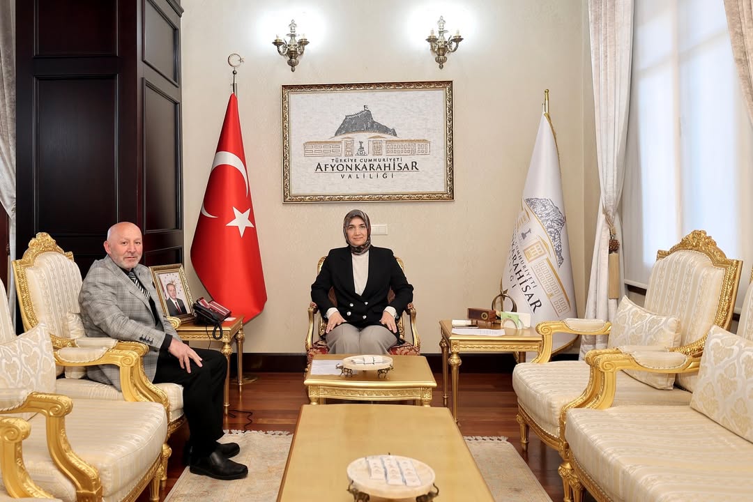 Afyonkarahisar Valiliği'nden Övgü Dolu Ziyaret