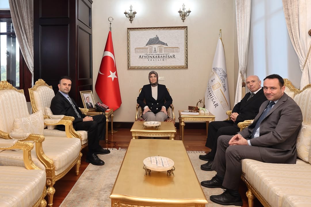 Valimiz Doç Dr. Kübra Güran Yiğitbaşı, Sayıştay Denetçilerini Kabul Etti