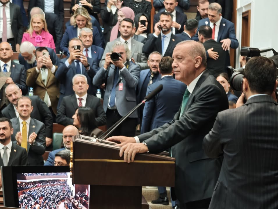 Afyonkarahisar Milletvekili İbrahim Yurdunuseven'in TBMM'den Paylaştığı Fotoğraflar