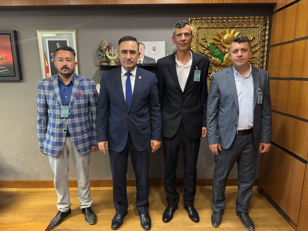 Gazi Meclisinde Emek Temsilcilerine Teşekkür