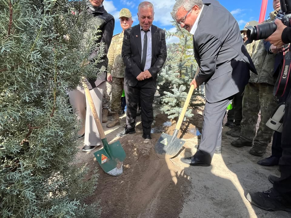 Afyonkarahisar Milletvekili İbrahim Yurdunuseven'den Milli Ağaçlandırma Günü'nde Anlamlı Etkinlik