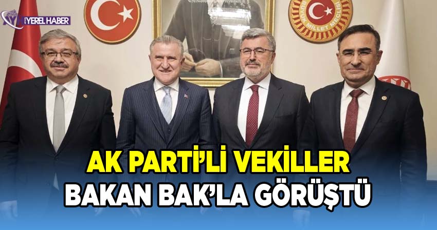 AK Parti Milletvekilleri TBMM'de Gençlik ve Spor Bakanı Osman Aşkın Bak'ı Ziyaret Etti