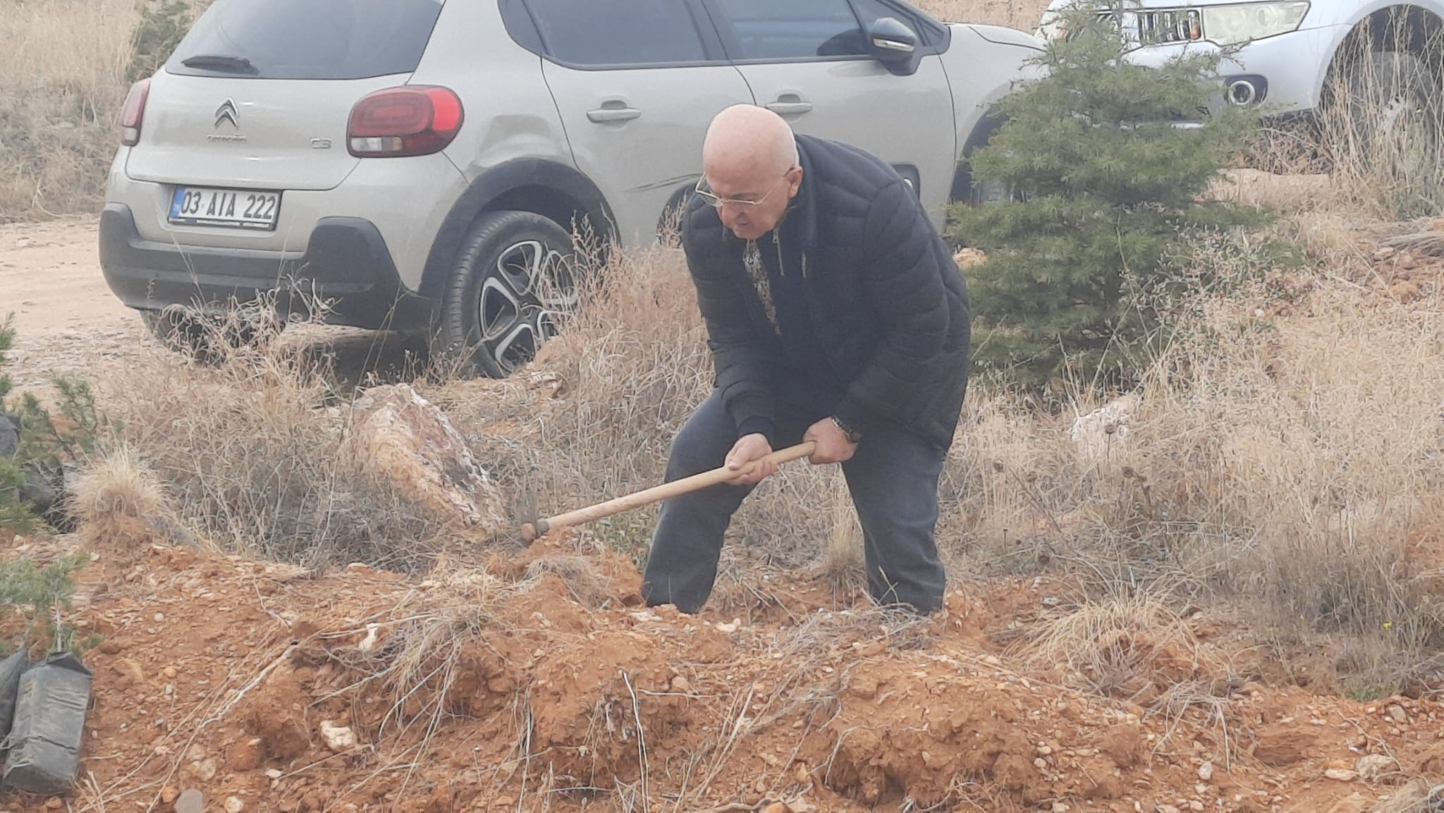 Afyonkarahisar Mali Müşavirler Odası Başkanı Erdal Sayar Öncülüğünde Fidan Dikim Etkinliği