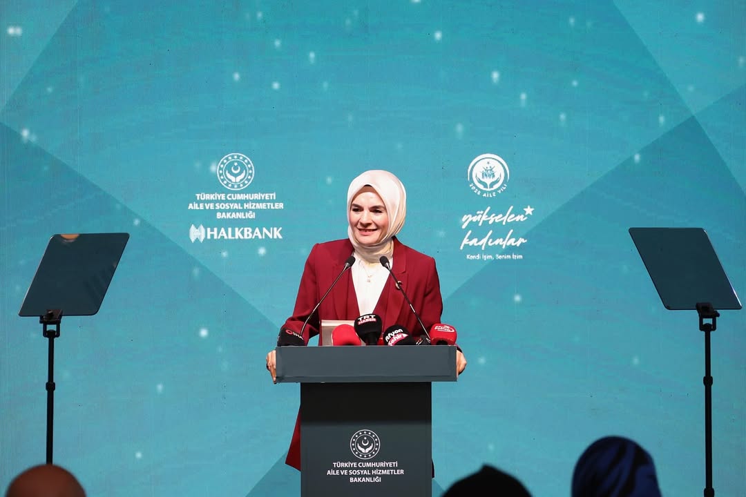 Afyonkarahisar Valiliği'nin Yükselen Kadınlar Projesi Tanıtımı