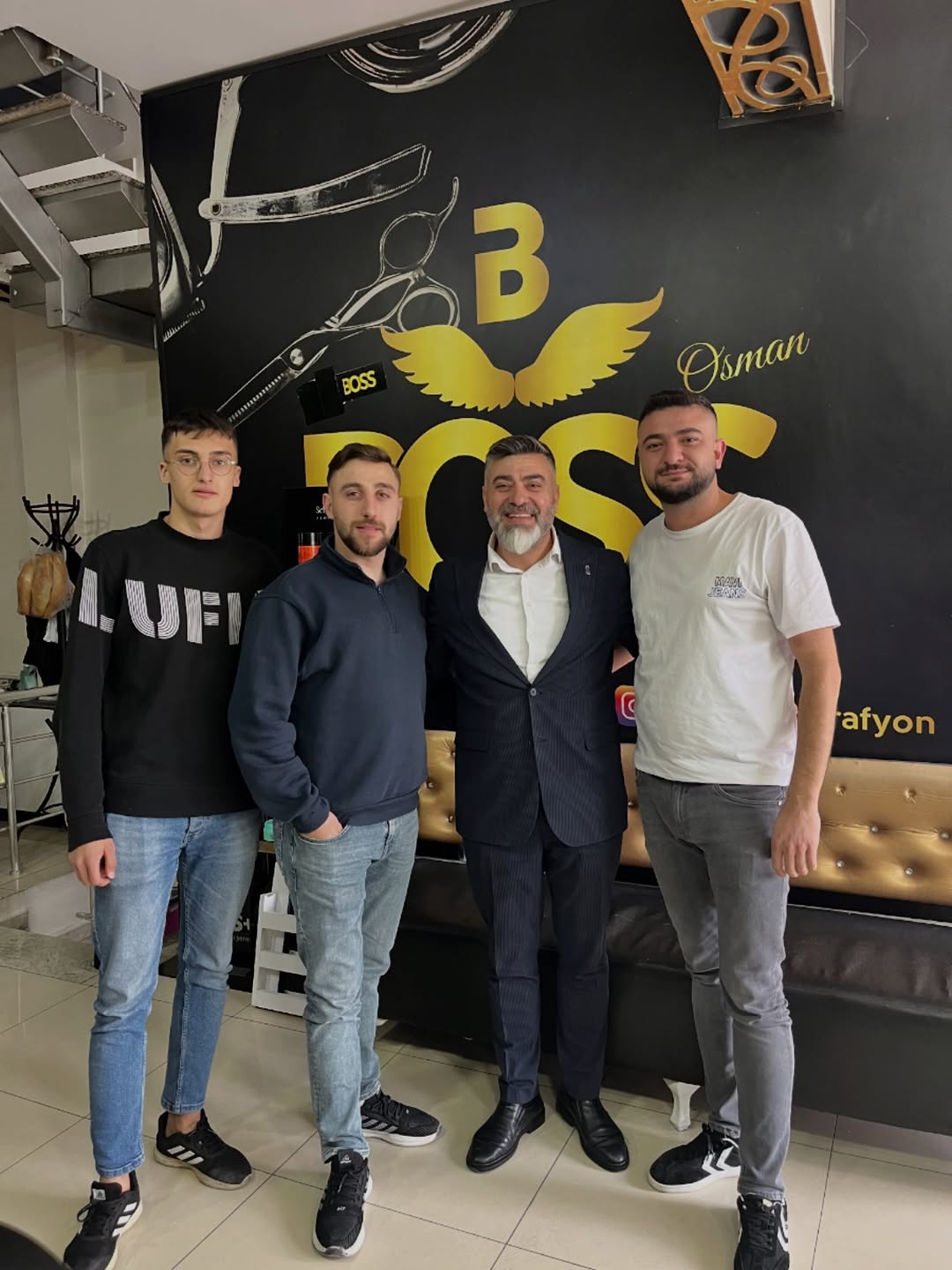 Afyonkarahisar Muhtarlar Derneği Başkanı Suat Uygur'dan Ziyaret Açıklaması