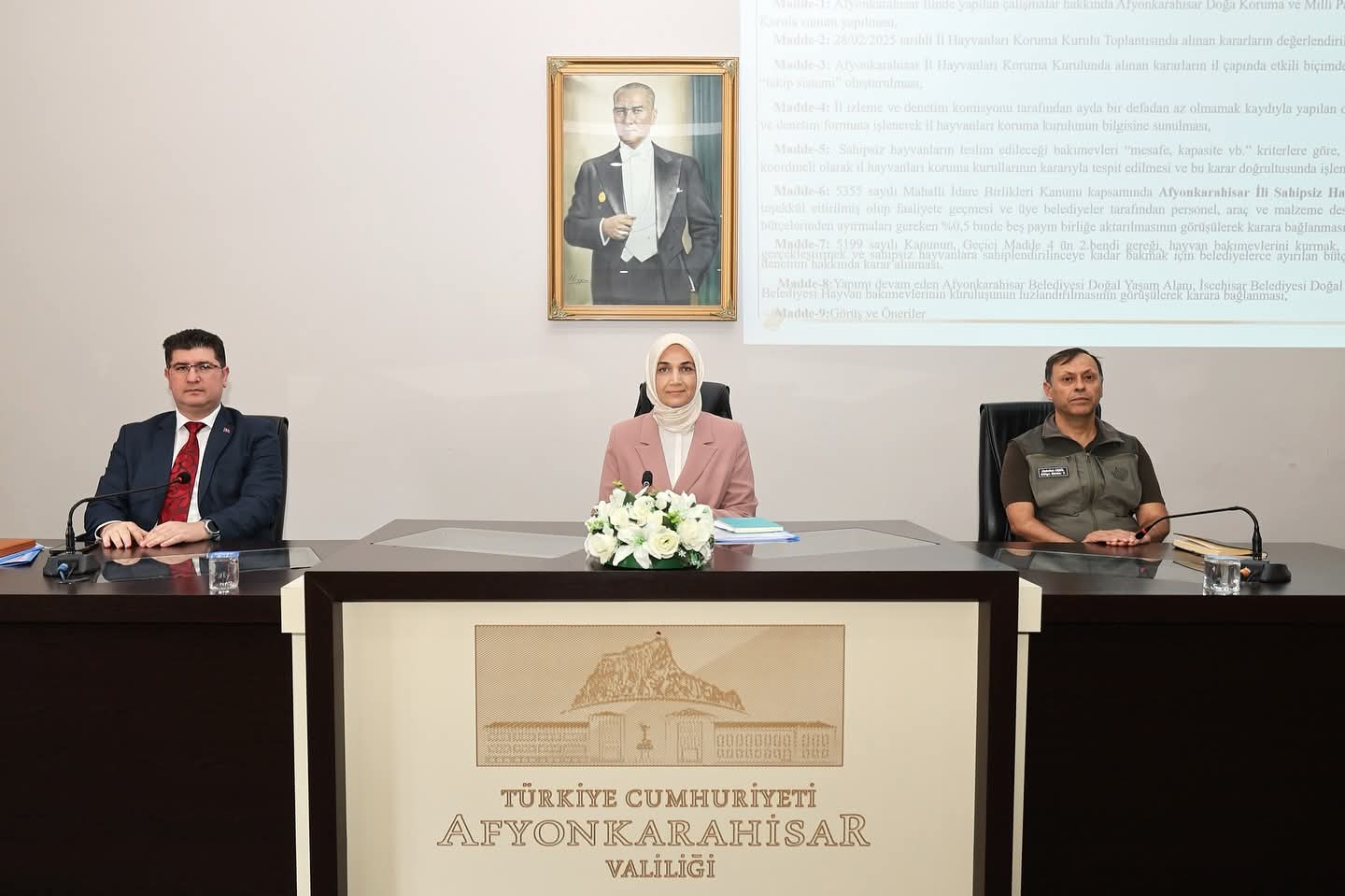 Afyonkarahisar'da Hayvan Hakları Koruma Kurulu Toplantısı Gerçekleştirildi