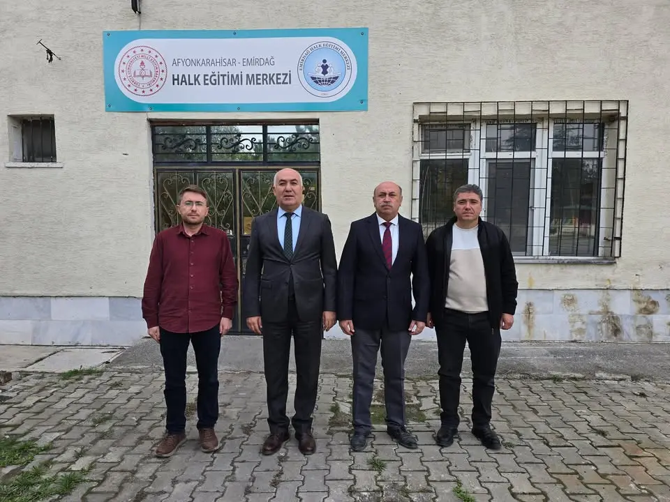 Emirdağ İlçe Milli Eğitim Müdürü Halk Eğitimi Merkezini Ziyaret Etti
