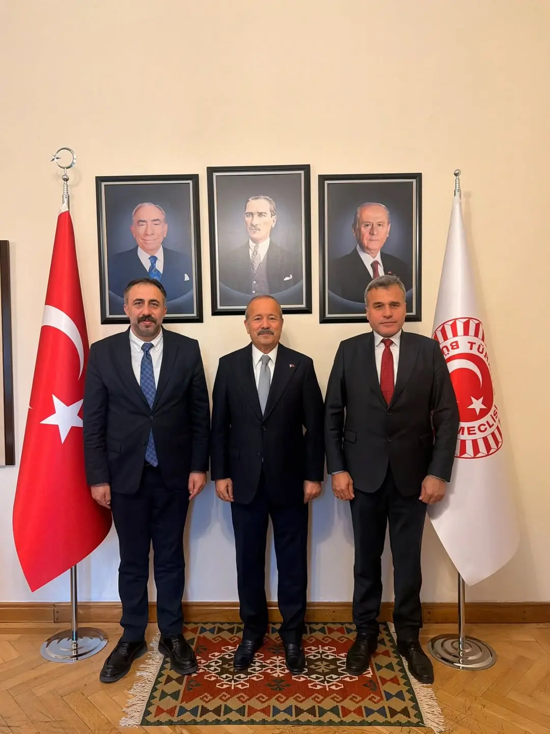 MHP Afyonkarahisar Milletvekili Mehmet Taytak'tan TBMM Ziyareti Paylaşımı