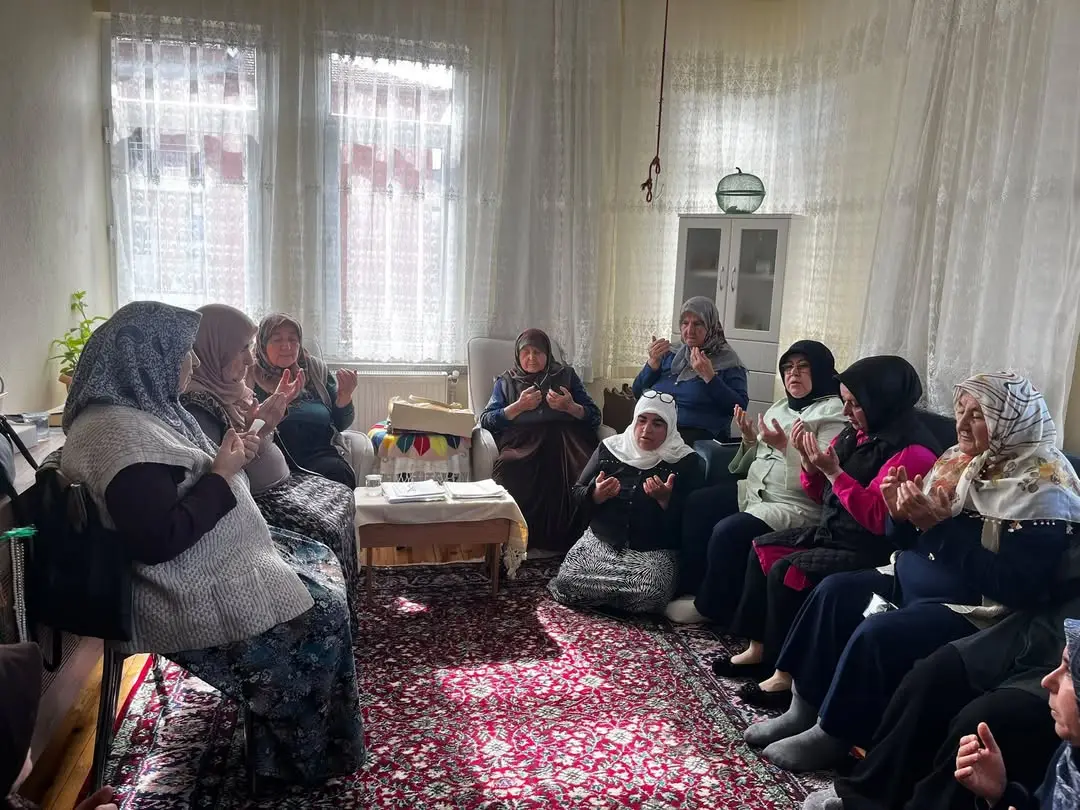 AK Parti Afyonkarahisar İl Kadın Kolları'ndan Merhume Havva Eren İçin Mevlit Programı