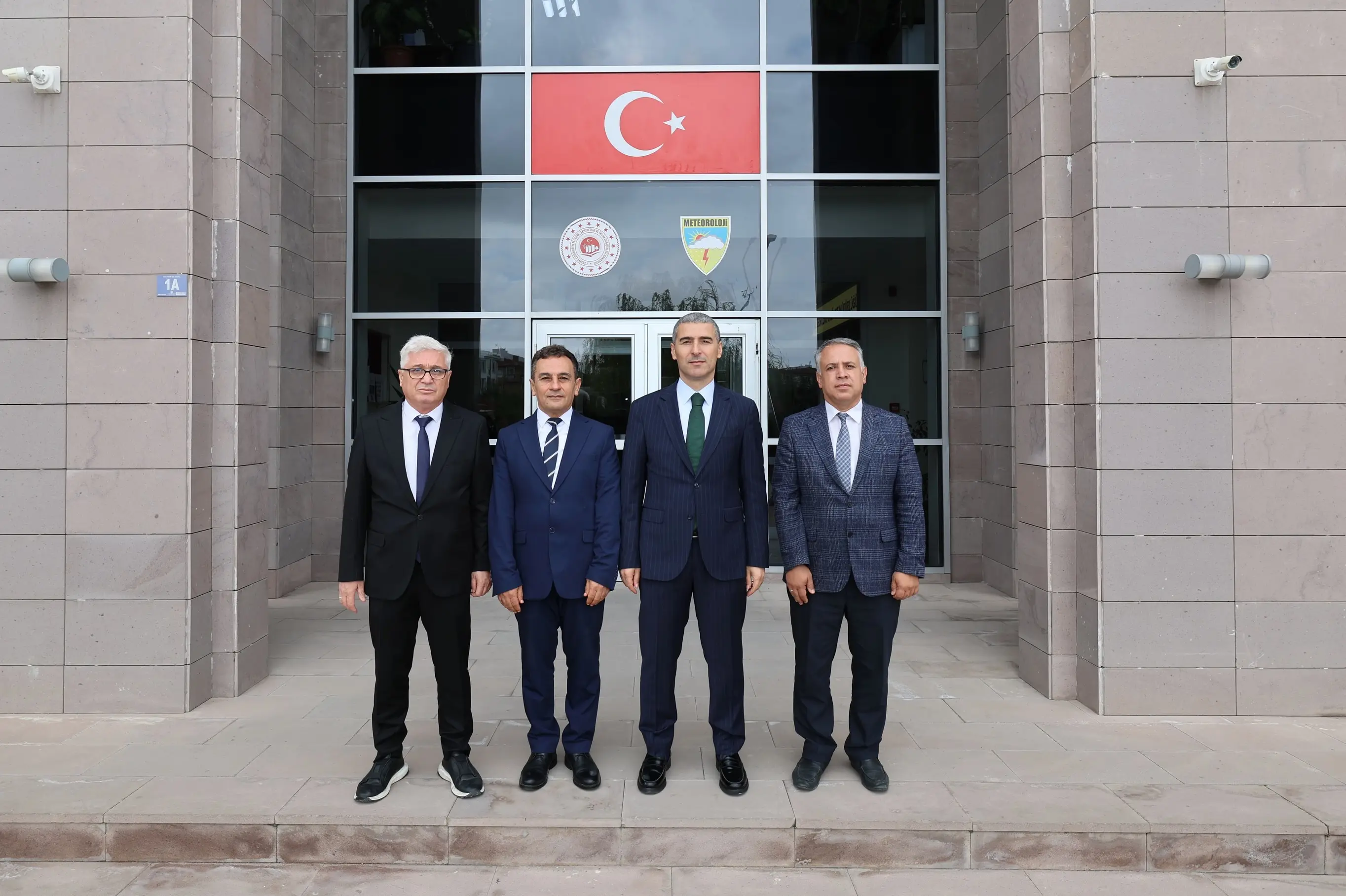 Vali Aktaş'tan önemli ziyaretler