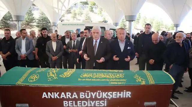 İYİ Parti'den Düğün Törenine Katılım