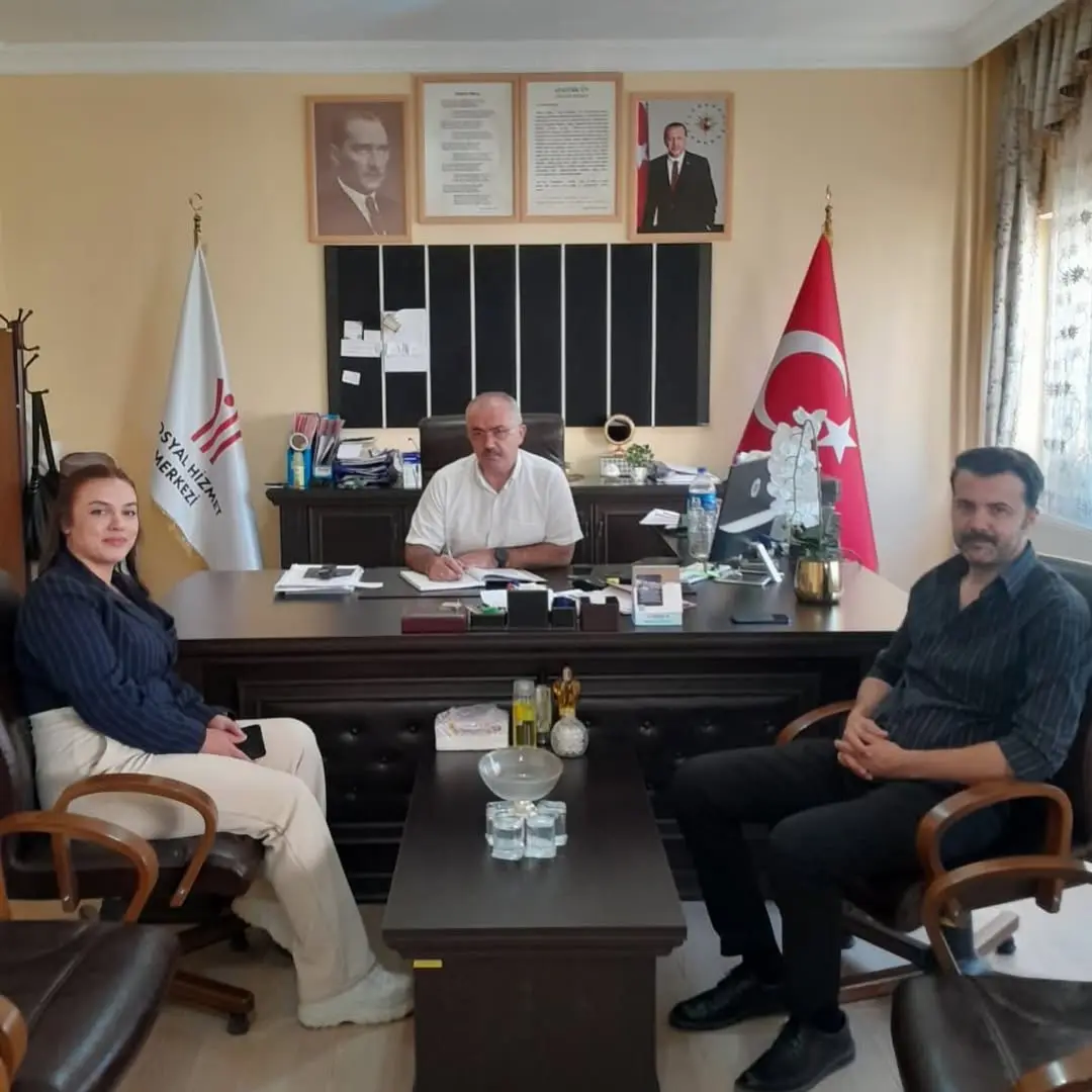 Afyonkarahisar İl Müdürü Bilal Erdoğan, Bolvadin Sosyal Hizmet Merkezi'ni Ziyaret Etti