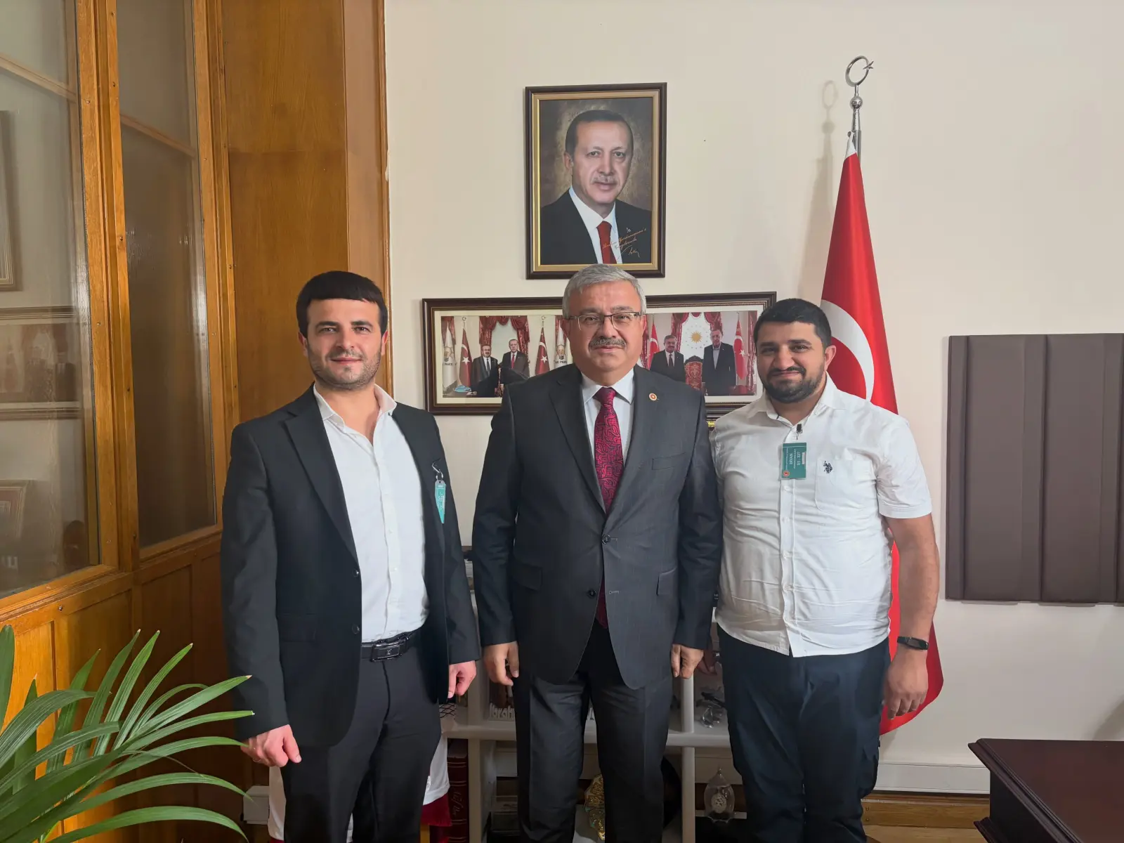 Afyonkarahisar'dan gençler TBMM'yi ziyaret etti
