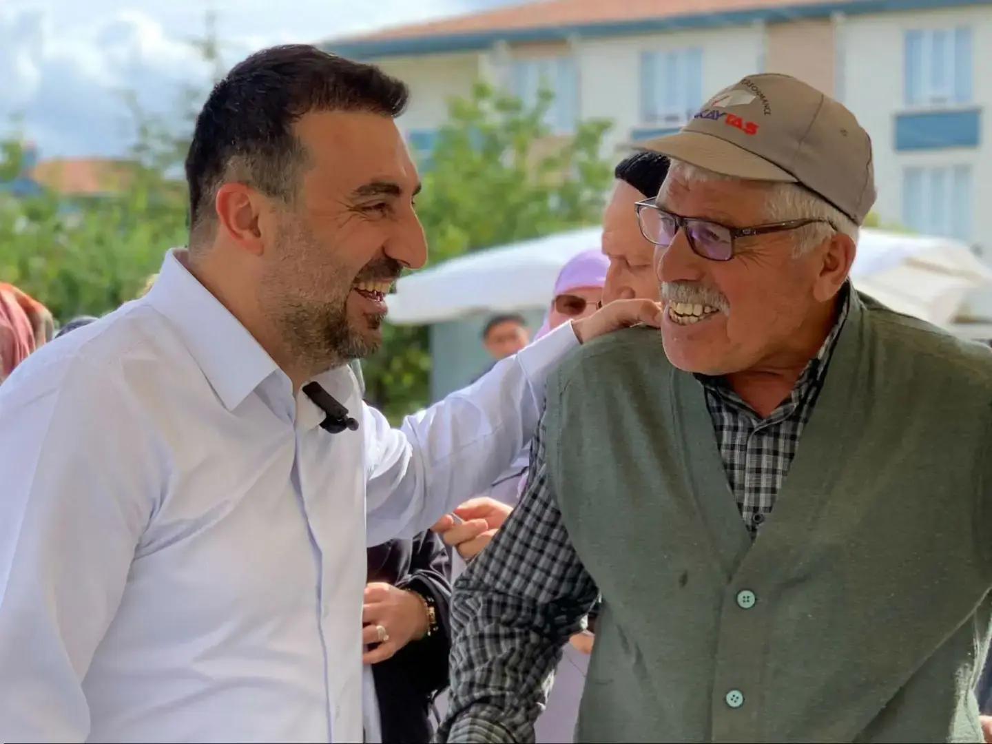 AK Parti Afyonkarahisar'dan Pazar Ziyareti