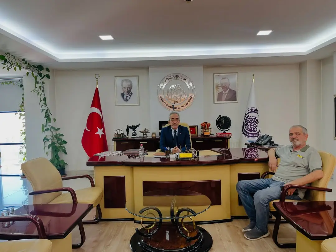 Afyonkarahisar Esnaf ve Sanatkarlar Odaları Birliği'nden Başkan Cengiz ÜSTÜN'e Ziyaret