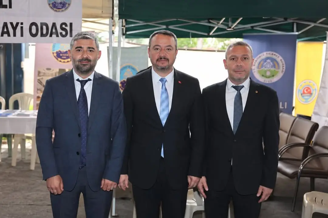 Sandıklı Ticaret ve Sanayi Odası Başkanı ve Ticaret Borsası Başkanı Yeniden Seçildi