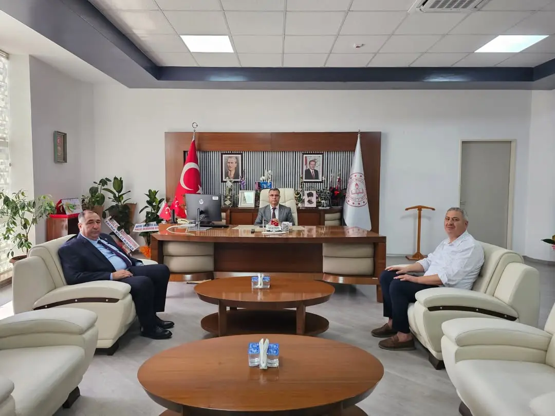 İYİ Parti Afyonkarahisar İl Başkanı, İl Milli Eğitim Müdürü İle Buluştu