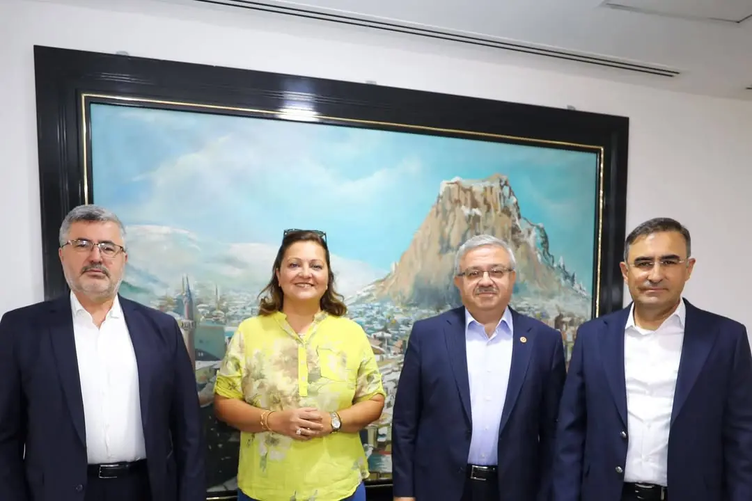 Afyonkarahisar'da Belediye Başkanı ve Milletvekilleri İstişare Toplantısı Gerçekleştirdi