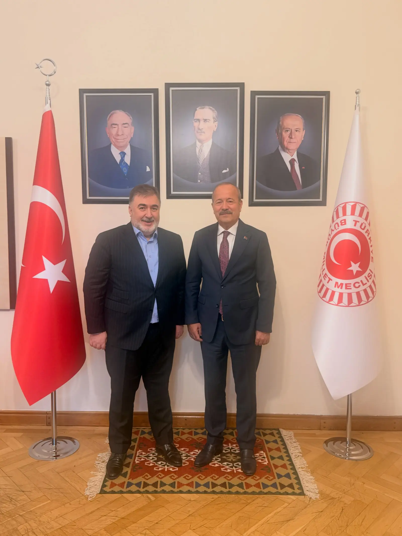 Mithat Akar'dan Ziyaret Mesajı