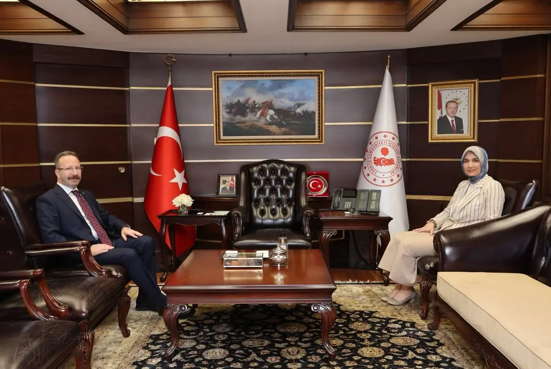 İçişleri Bakan Yardımcısı Kübra Güran Yiğitbaşı, Yeni Ardahan Valisi Sayın Ömer Hilmi Yamlı ile Görüştü