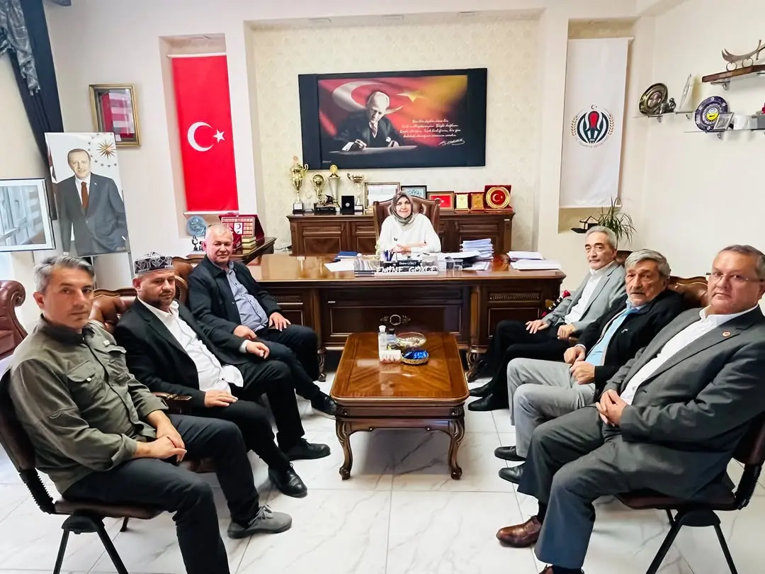 Afyonkarahisar Esnaf ve Sanatkarlar Odaları Birliği Başkanımız Cengiz ÜSTÜN ve beraberindeki heyet, İhsaniye...