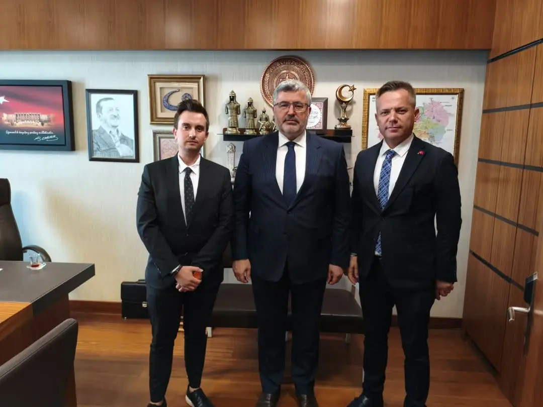 Afyonkarahisar’da Aforia Otel Genel Müdürü Süleyman Çınaroğlu Gazi Meclisimizde Misafir Edildi