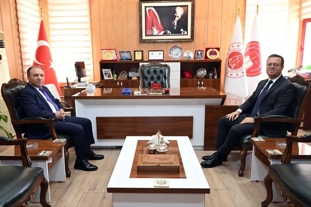 Afyon Kocatepe Üniversitesi Rektörü Prof. Dr. Mehmet Karakaş, Hasan Bülbül'e Hayırlı Olsun Ziyaretinde Bulundu