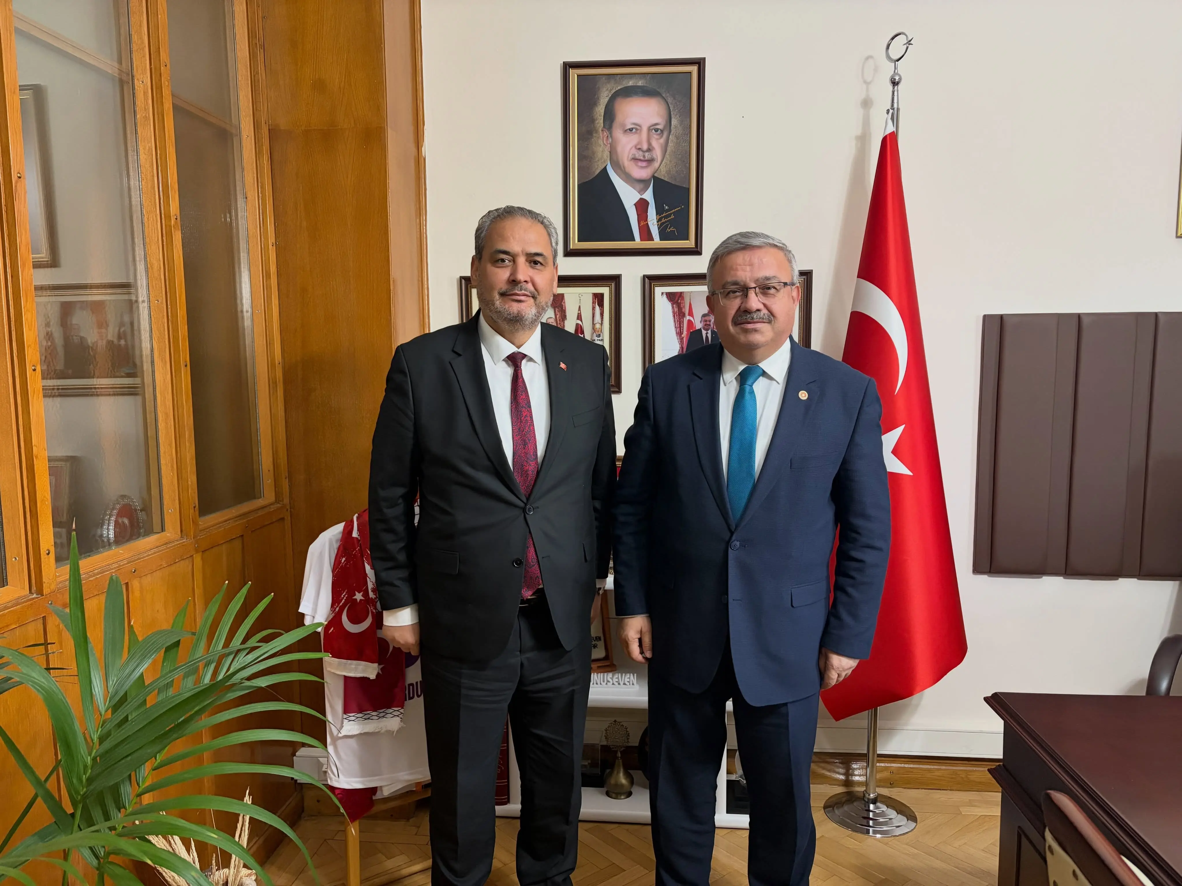 Rektör Aslan TBMM'de Ziyaret Edildi