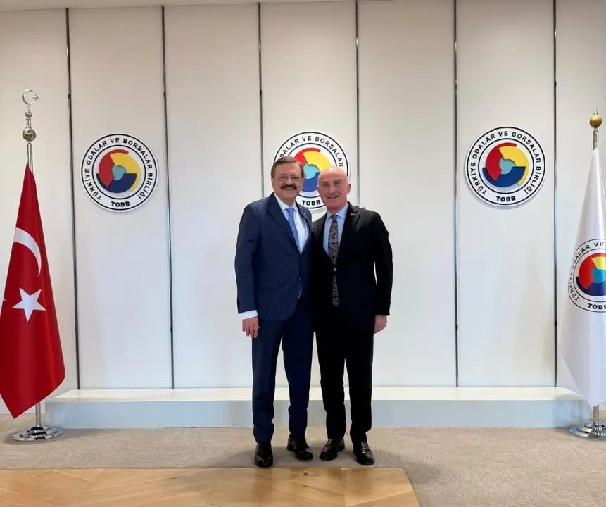 TOBB Başkanı Mustafa Rifat Hisarcıklıoğlu, Ankara Ticaret Odası Meclis Üyesi Recai Kesimal ile Bir Araya Geldi