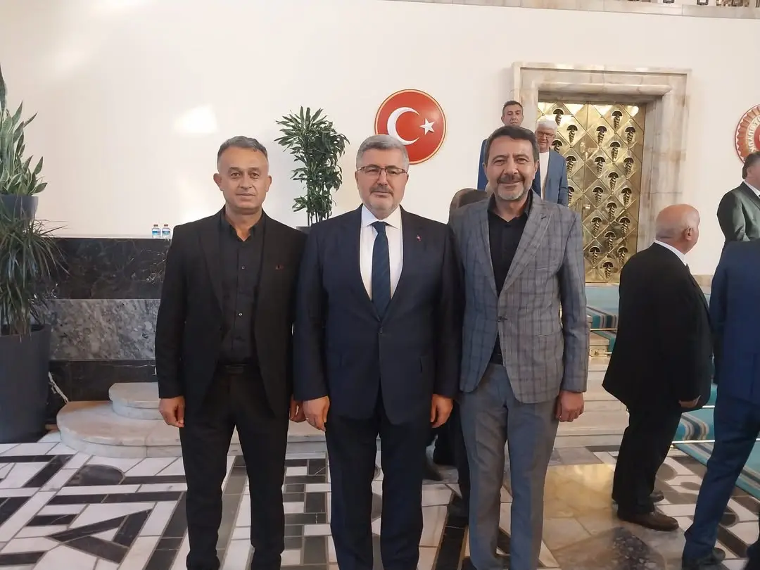 Afyonkarahisar Anıtkaya Muhtarı Mehmet Ali Tekik Gazi Meclis'te Misafir Edildi