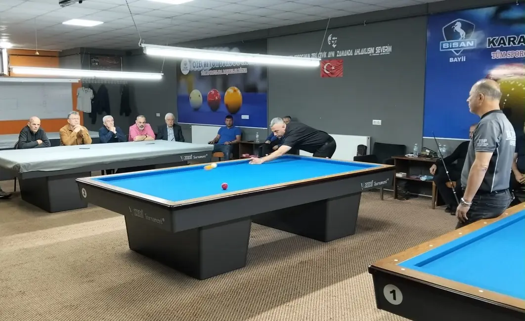 Afyonkarahisar'da 3 Bant Bilardo İl Şampiyonası Heyecanı